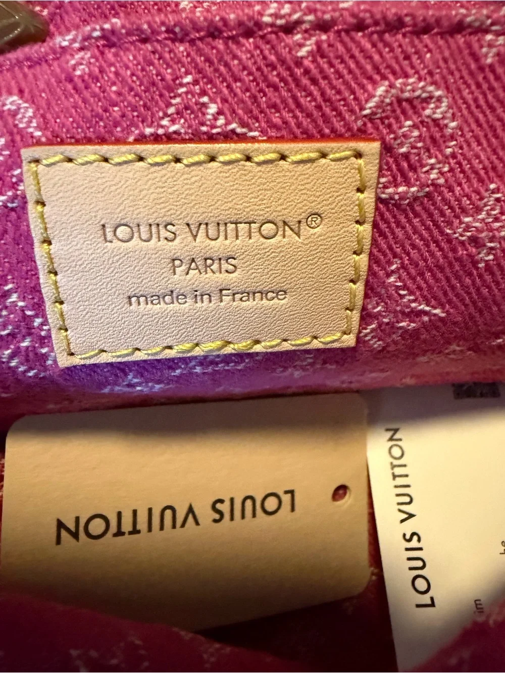 Louis Vuitton denim cosmetic pouch - Picture 5 of 10